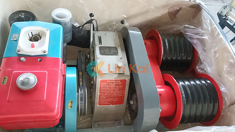 Les équipements électriques de Ningbo LingKai arrivent à Oman